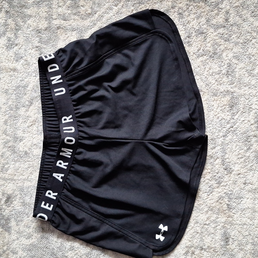 Under Armour short sz M